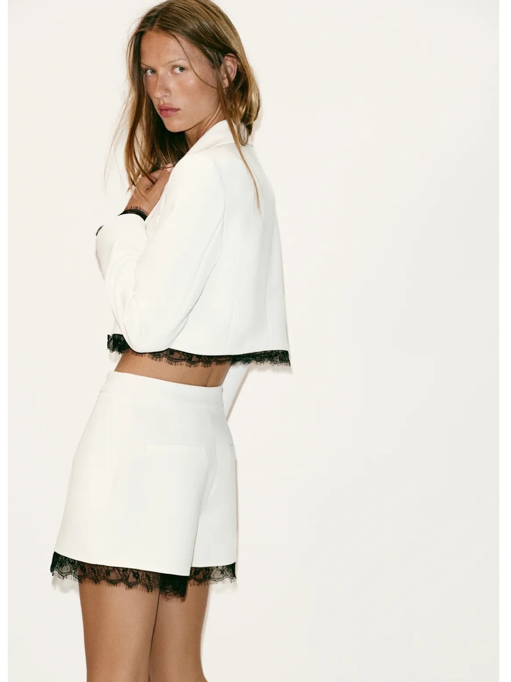 Combination Lace Shorts - Picture 4 of 7